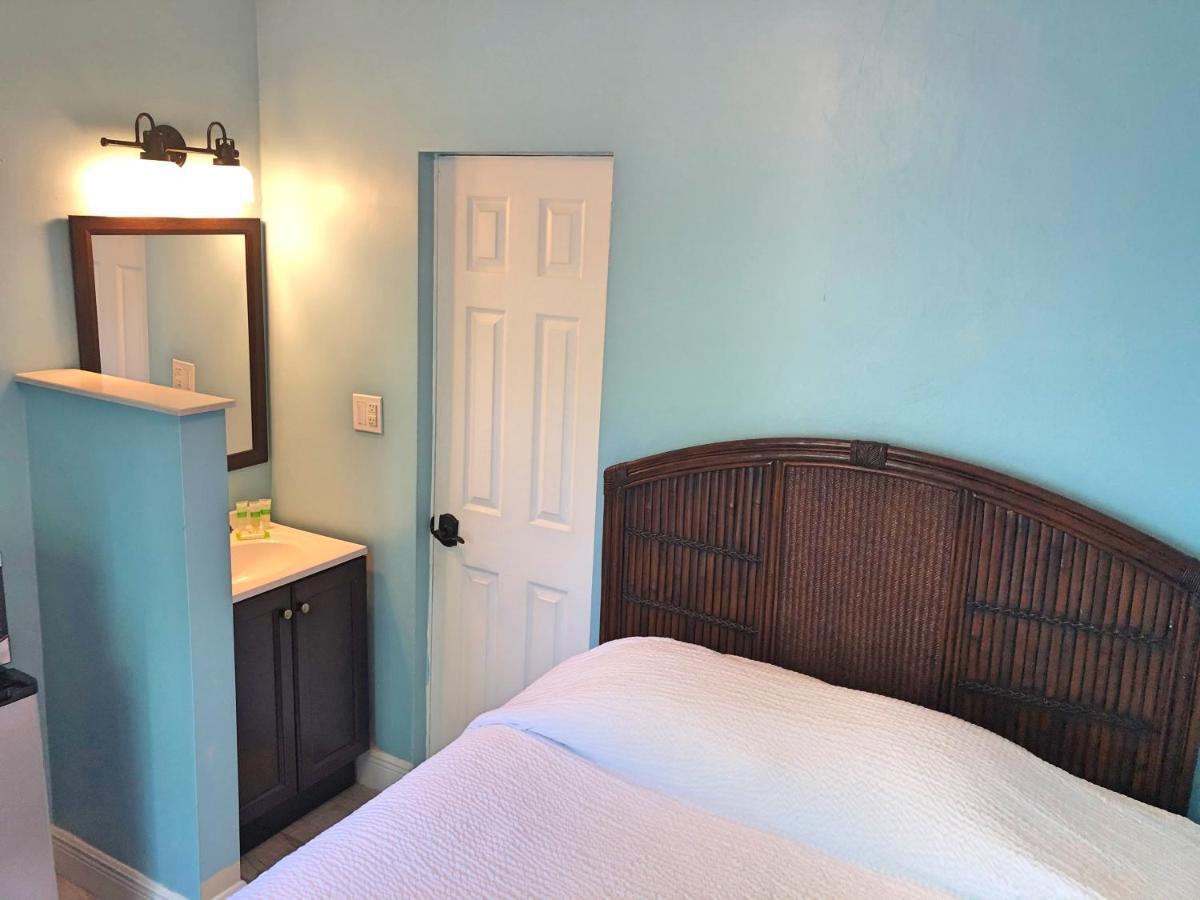 The Pelican Key Largo Cottages מראה חיצוני תמונה