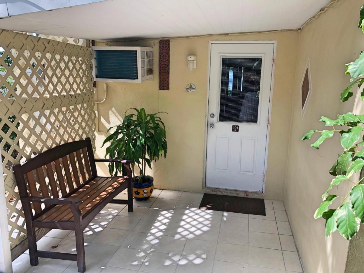The Pelican Key Largo Cottages מראה חיצוני תמונה